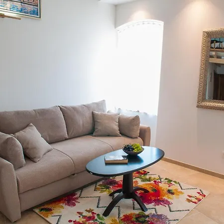 Bazzar Apartman Trogir