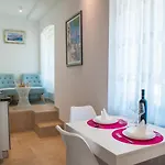 Appartement Bazzar *
